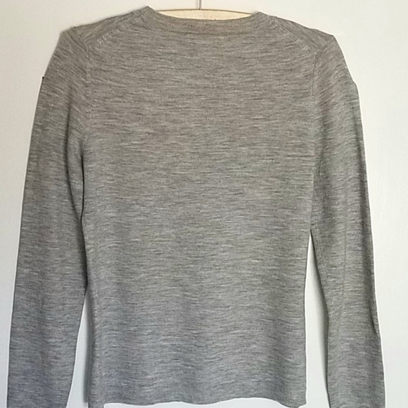Banana Republic Extra Fine Italian Merino Wool Crewneck Sweater - Picture 12 of 12